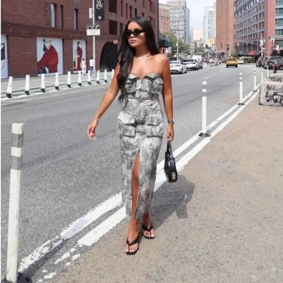 NWT ZARA 100% Cotton Strapless Printed Cargo Midi Dress Gray 2674/248 - Picture 3 of 10
